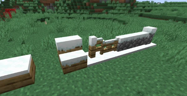 Снег под стеной