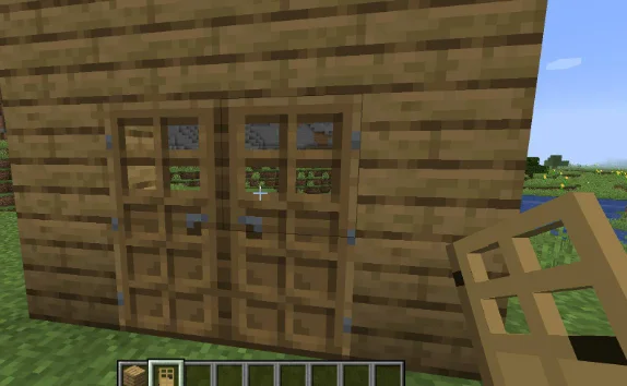 Дубовая дверь