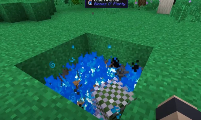 Зомби горит в огне из мода Blue Flame Burning