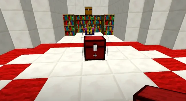 Красный сундук из мода CompactStorage