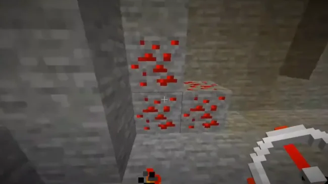 Компас для поиск руд из мода Advanced Finders