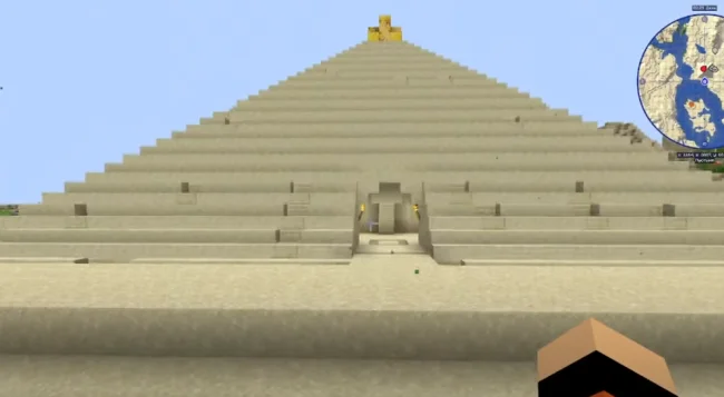 Пирамида в пустыне с модом Feur Extension Desert