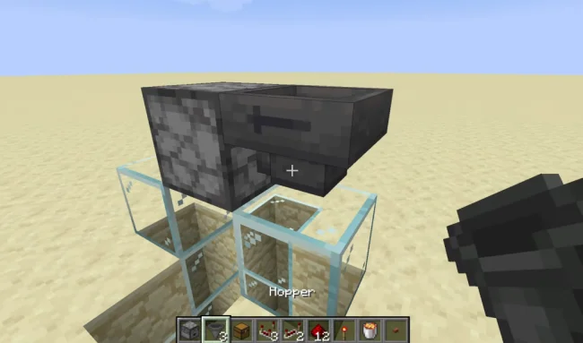 Процесс постройки механизма из мода Trash Compactor